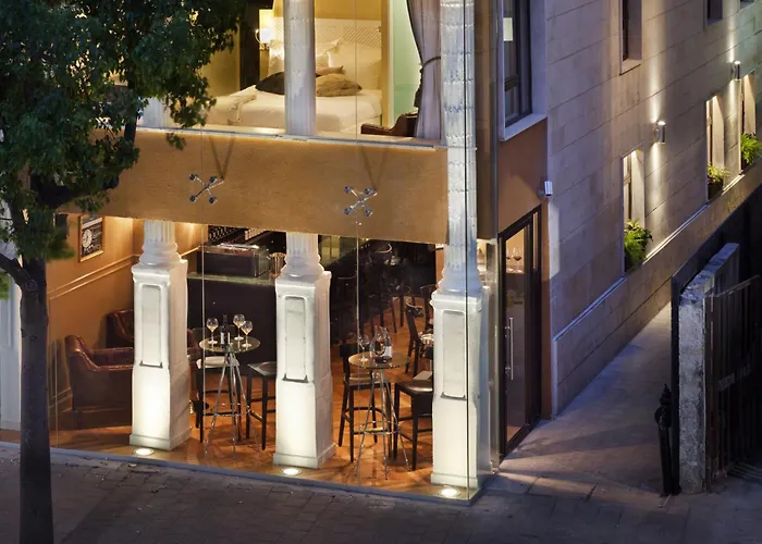 Montefiore 16 - Urban Boutique